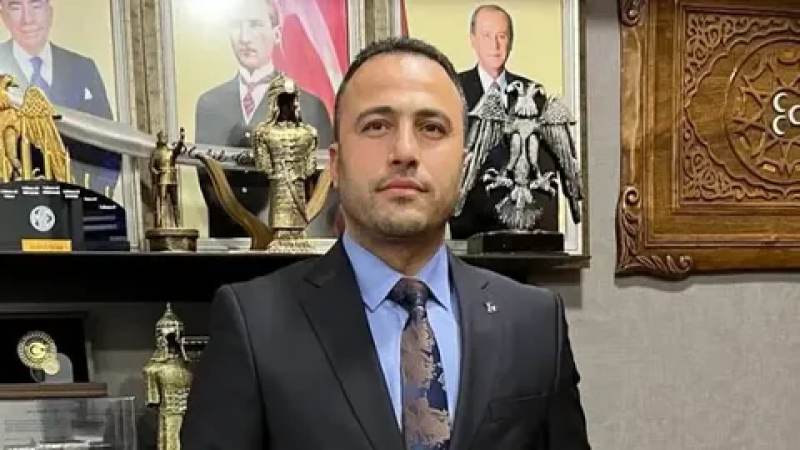 Kavga ettiği amcasını sokak ortasında tabancayla vurdu