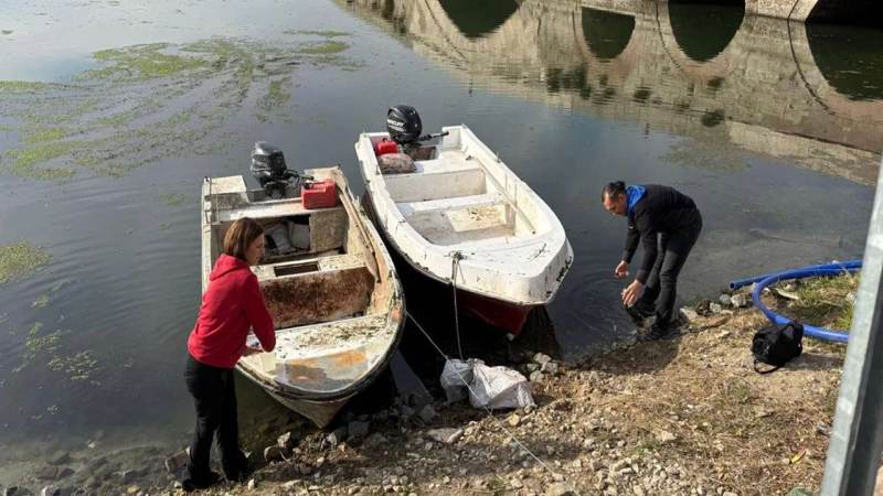 Kavga ettiği amcasını sokak ortasında tabancayla vurdu