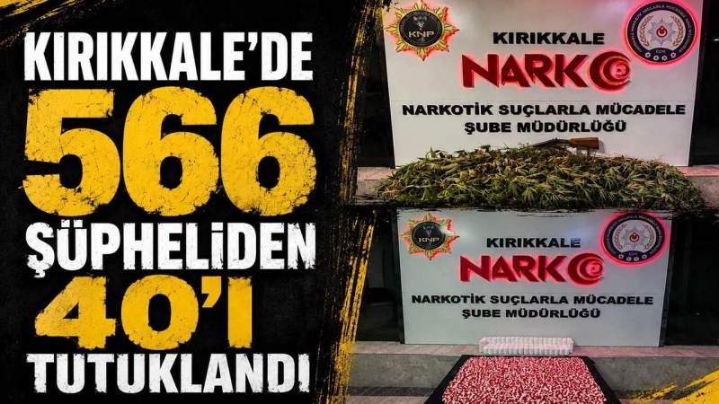Kavga ettiği amcasını sokak ortasında tabancayla vurdu